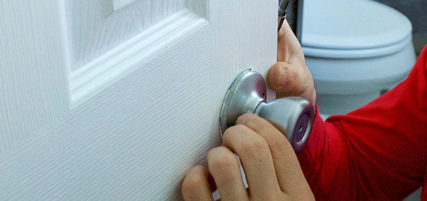Vintage Door Knob Replacement in Gold River, CA